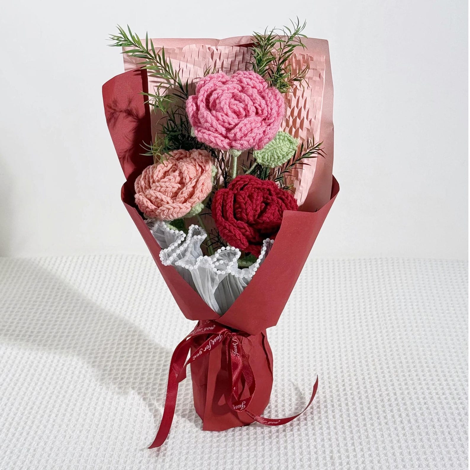 Crochet Yarn Rose Bouquet – view 6