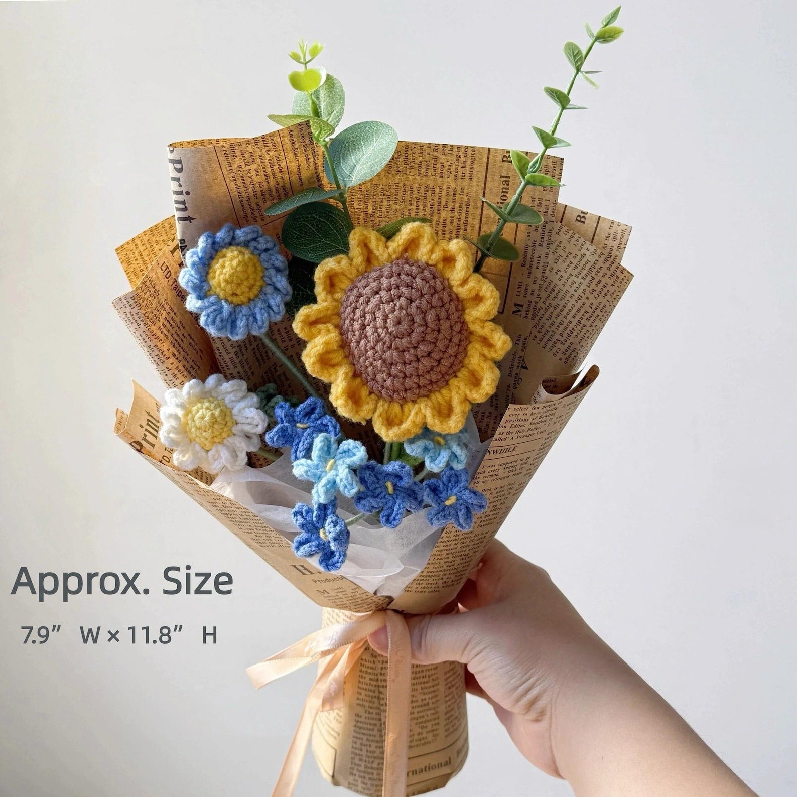 Crochet Sunflower Bouquet with Vintage Paper Wrap – view 8