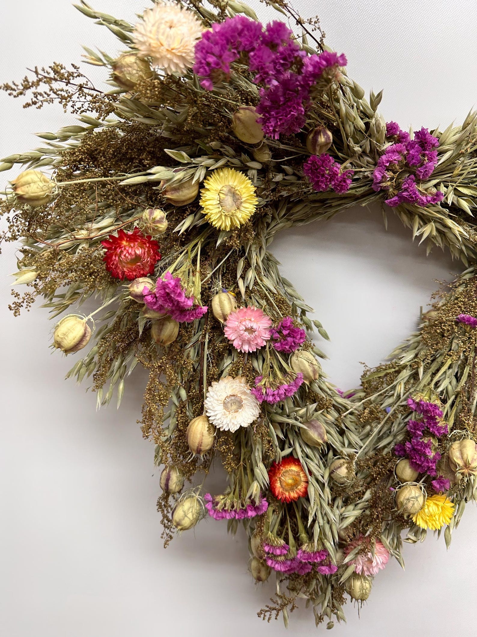 Dried Flower Heart Wreath “Fieldnotes” – 20 in – view 3