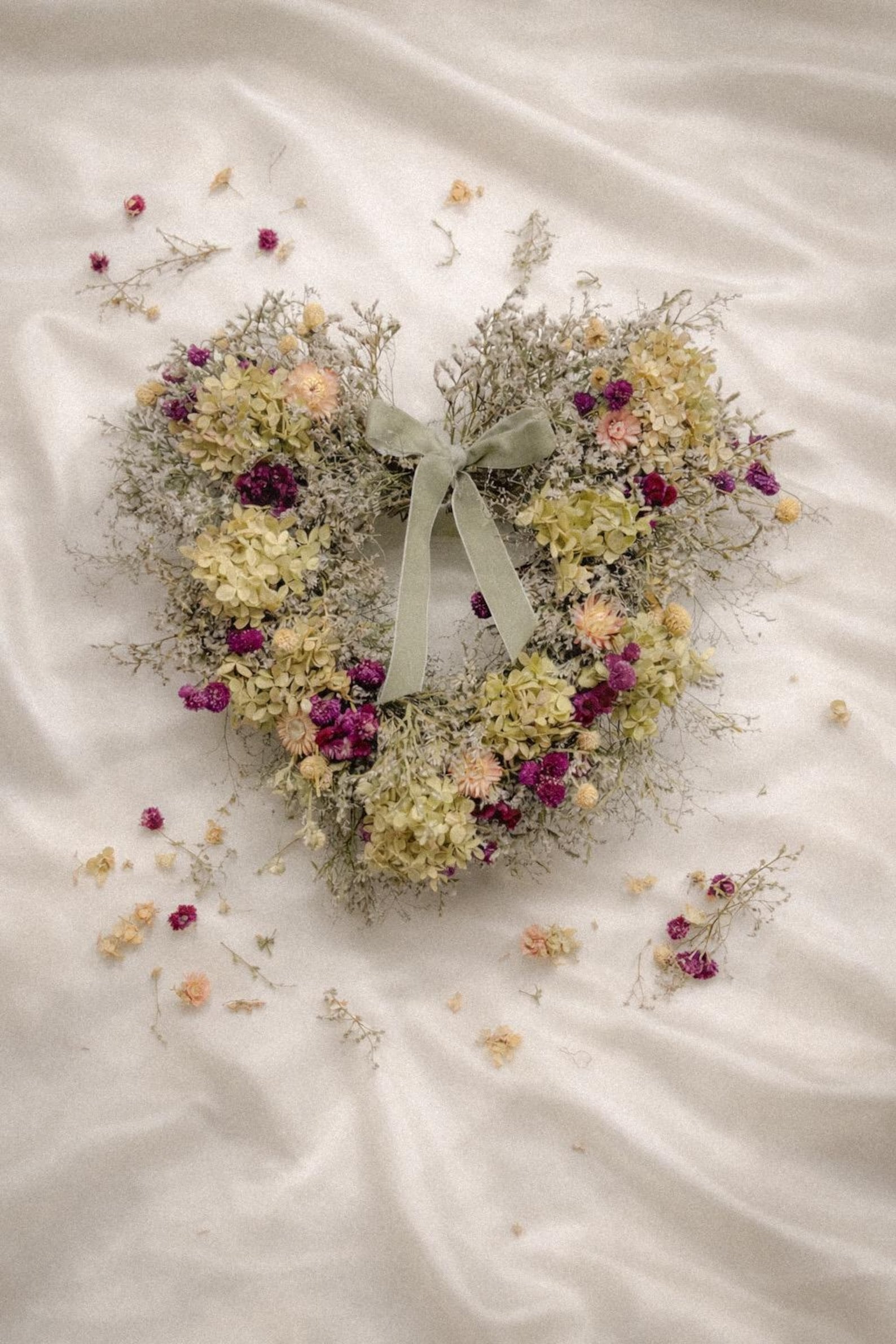 Dried Flower Heart Wreath “Plum & Hydrangea” – 20 in – view 2